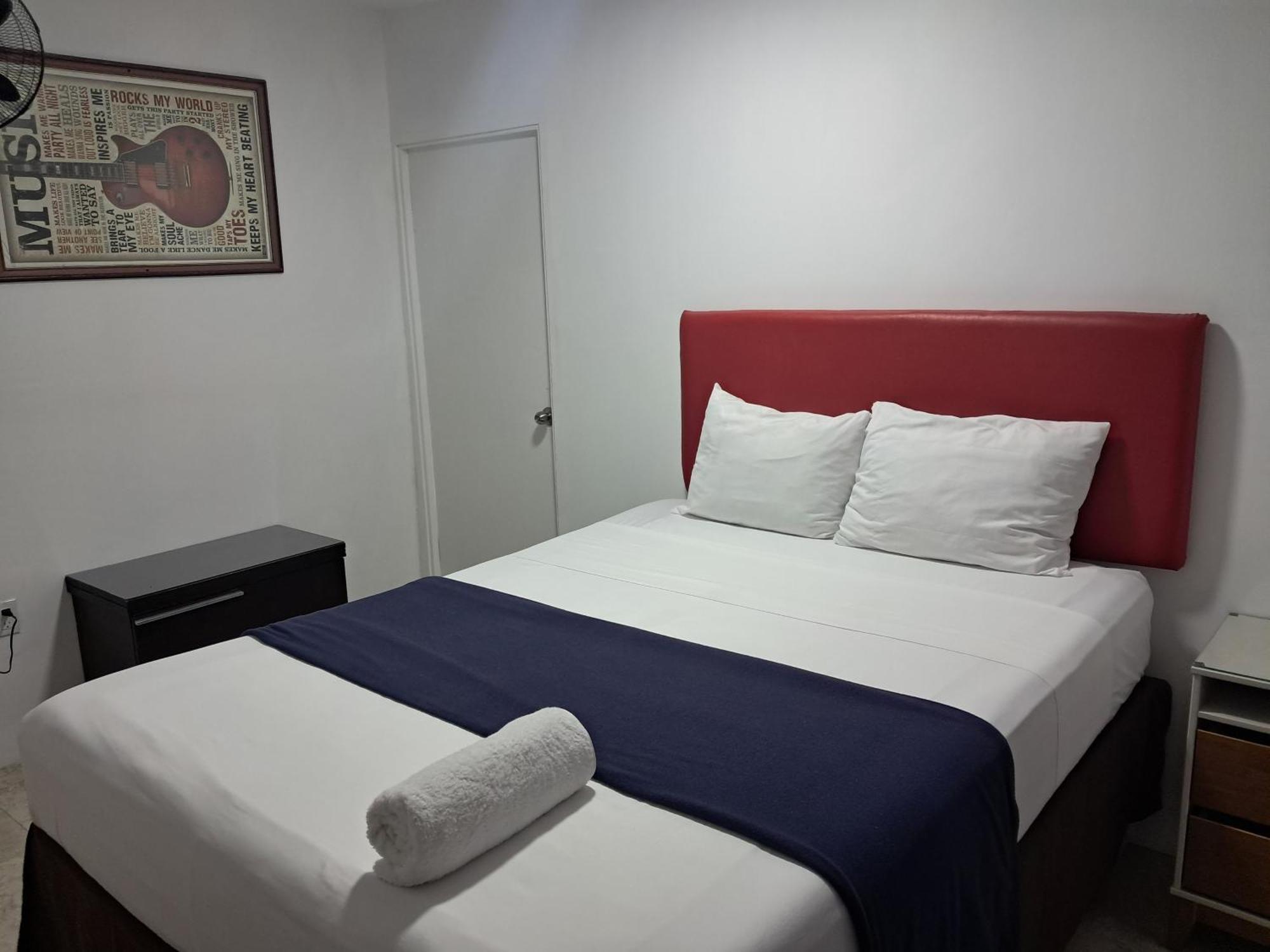 Kingsworth Bed And Breakfast Кингстон Экстерьер фото