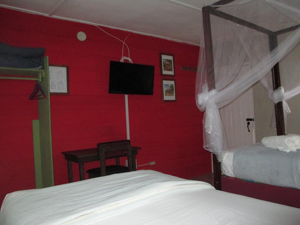 Kingsworth Bed And Breakfast Кингстон Экстерьер фото