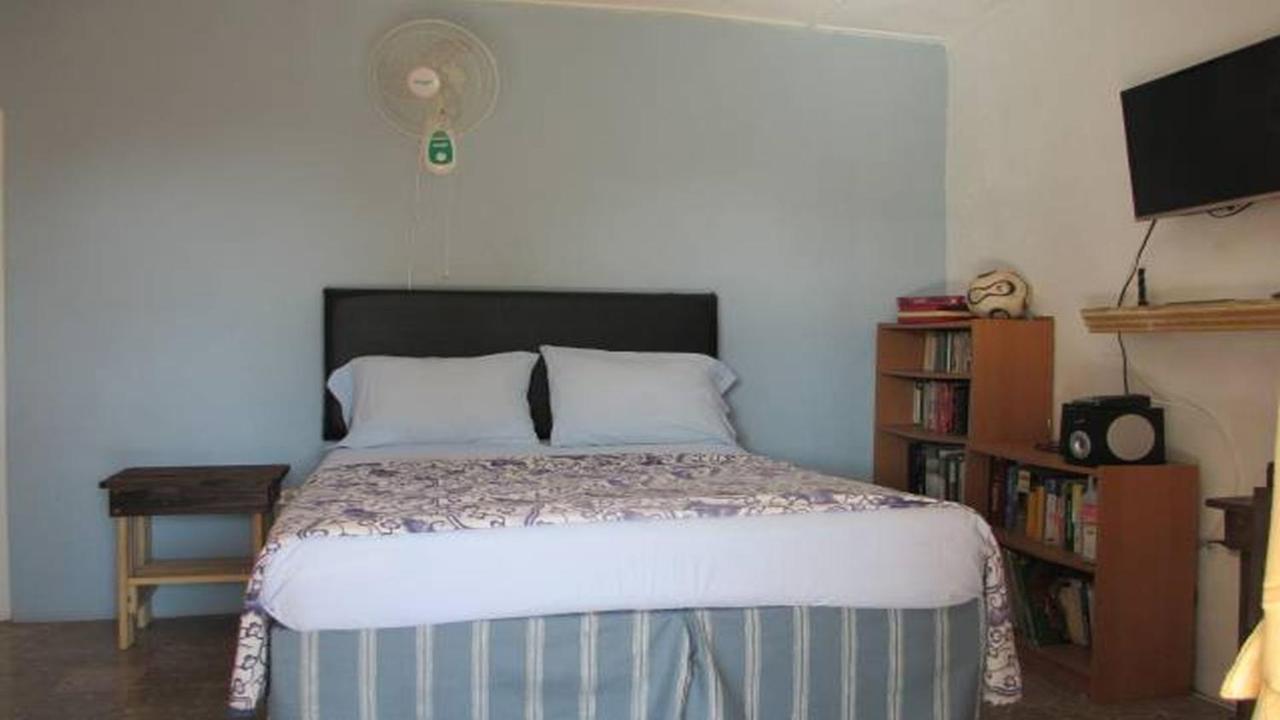 Kingsworth Bed And Breakfast Кингстон Экстерьер фото