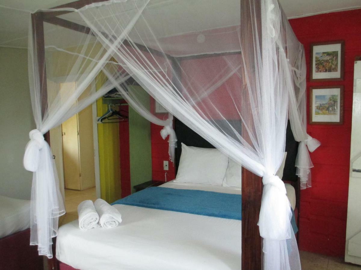 Kingsworth Bed And Breakfast Кингстон Экстерьер фото